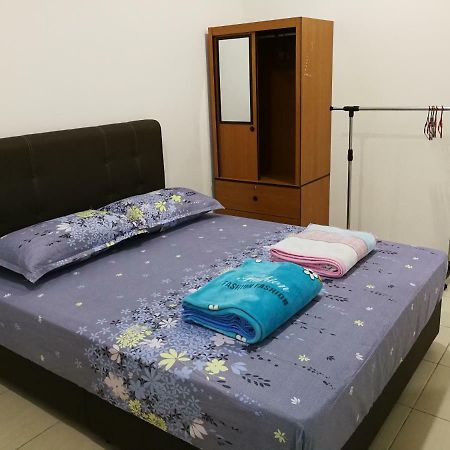 Address No 915, Lorong Uni Central 13, Taman Uni Central, Kuching Samarahan Expressway Екстериор снимка