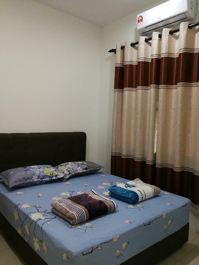Address No 915, Lorong Uni Central 13, Taman Uni Central, Kuching Samarahan Expressway Екстериор снимка