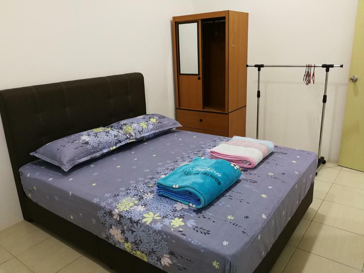 Address No 915, Lorong Uni Central 13, Taman Uni Central, Kuching Samarahan Expressway Екстериор снимка